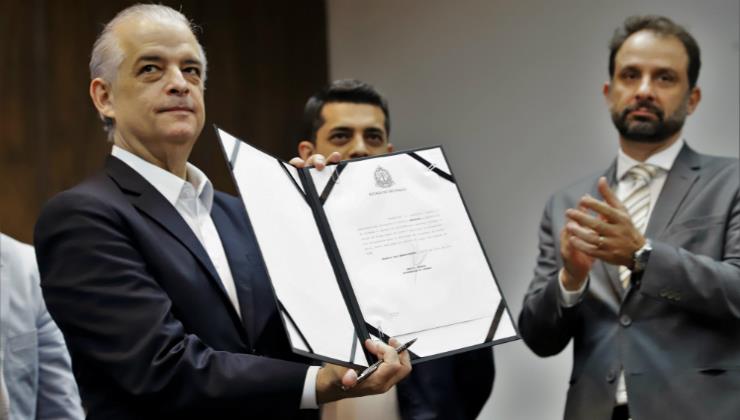 SP encerra fila de pedidos de isenção de ICMS e IPVA para taxistas