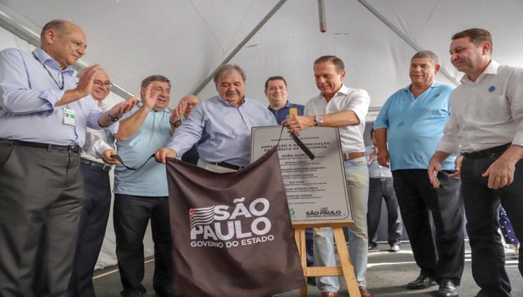 SP entrega maior fábrica de vacina contra gripe do Hemisfério Sul