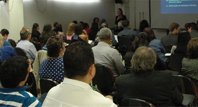 Fundação Procon-SP oferece palestras de orientação financeira
