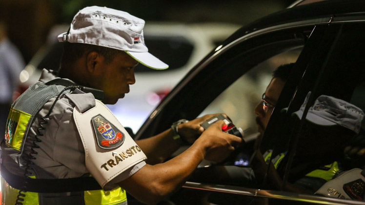 Direção Segura alerta sobre riscos de dirigir após consumir bebida alcoólica