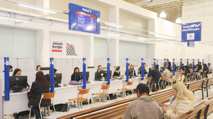 Poupatempo comemora 20 anos com mais de 565 milhões de atendimentos