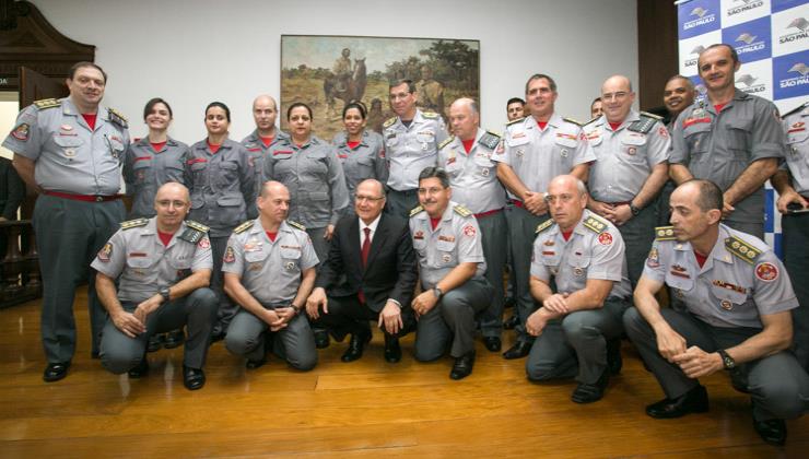 Bombeiros de SP vão formar voluntários para atendimentos de emergência